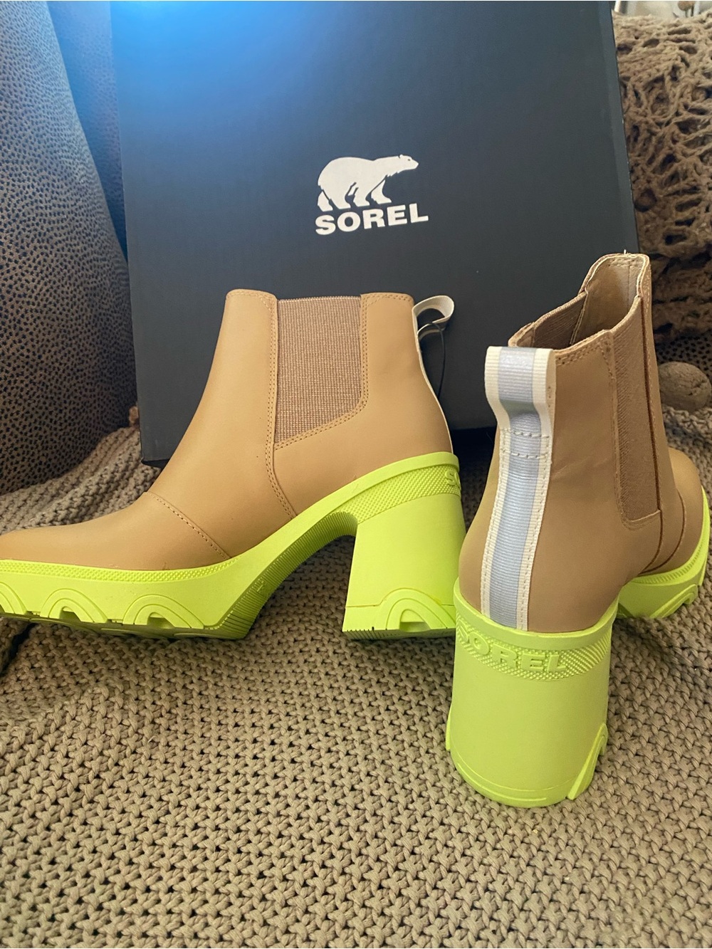 Sorel Brex Chelsea Boot NIB New 9